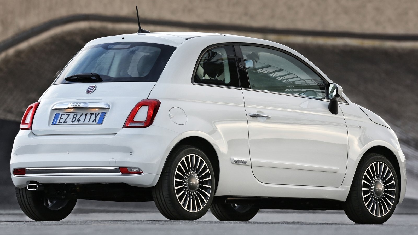Fiat 500 czy Mini II? autofakty.pl