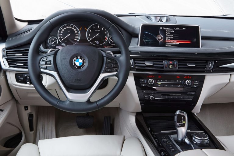 Używane BMW X5 F15 czy warto kupić l Autofakty.pl