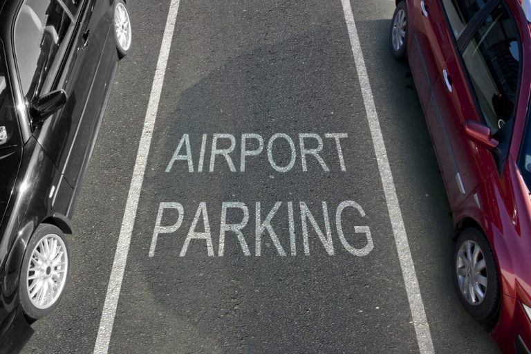 Parkingi przy lotniskach w Polsce porównanie ofert