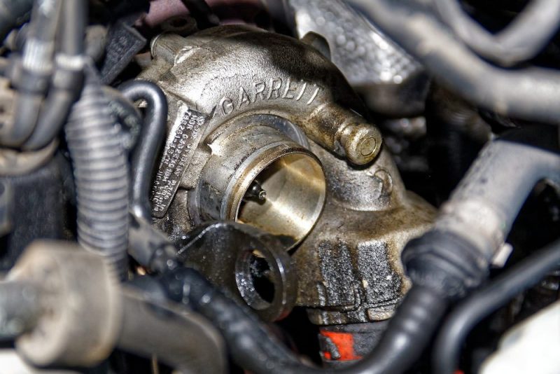 turbosprężarka w silniku Diesla (fot. WerbeFabrik@Pixabay CC0 Public Domain)