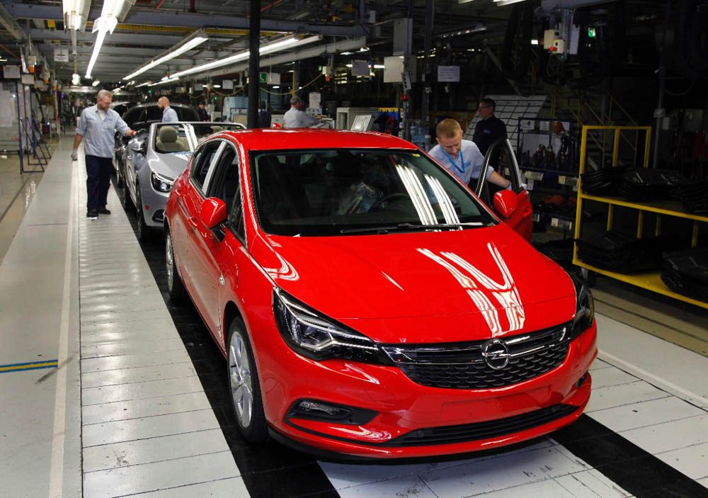fabryki Opla w Polsce, Opel nie będzie zwalniał pracowników, PSA kupiło Opla, fabryki Opla bezpieczne