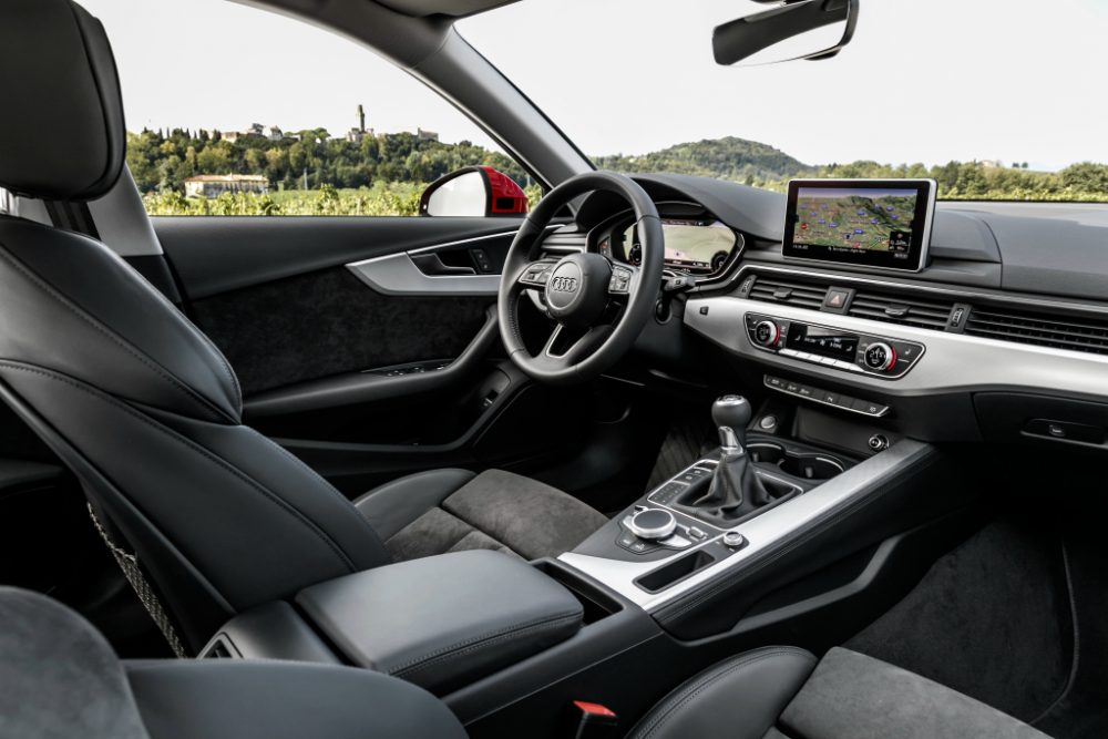 Audi A4 Wnętrze 2