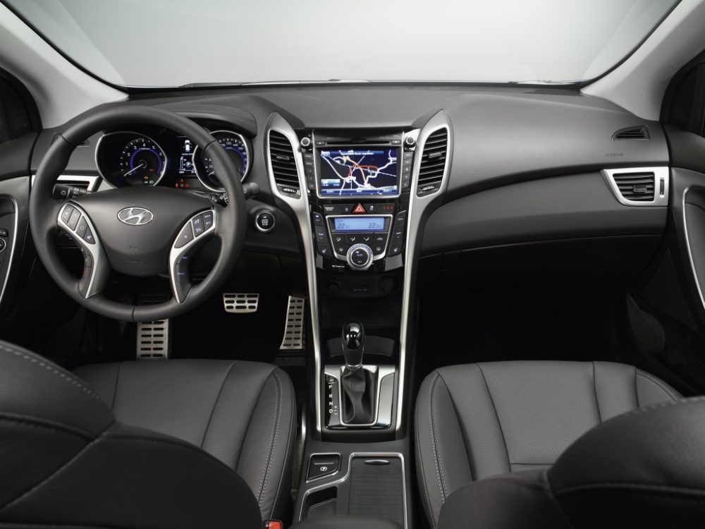 Hyundai i30 2012 - 2015 Wnętrze 4