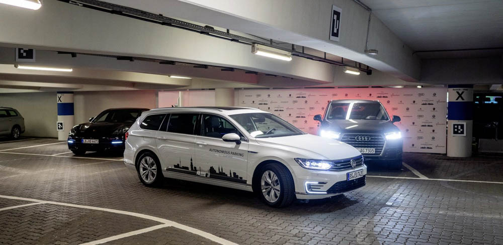 Volkswagen autonomiczne parkowanie